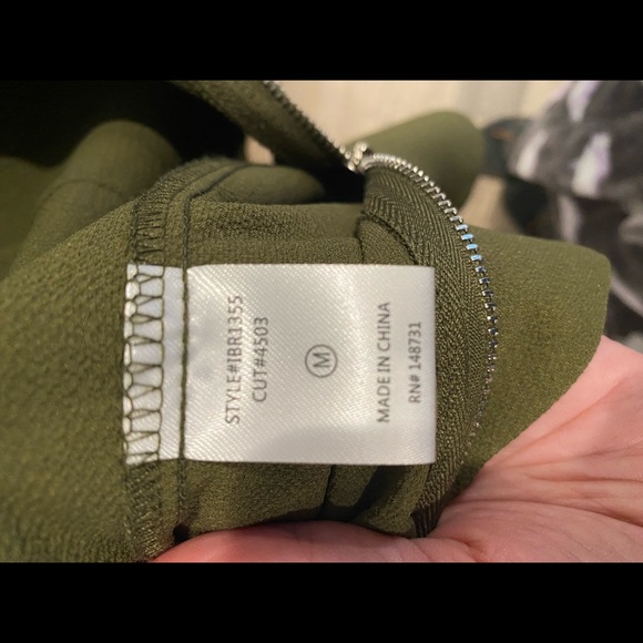 Army green romper - Picture 12 of 15